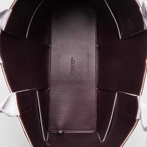 Bottega Veneta Light Purple Intrecciato Woven Nappa Leather Small Arco Tote Bag - Picture 8 of 11